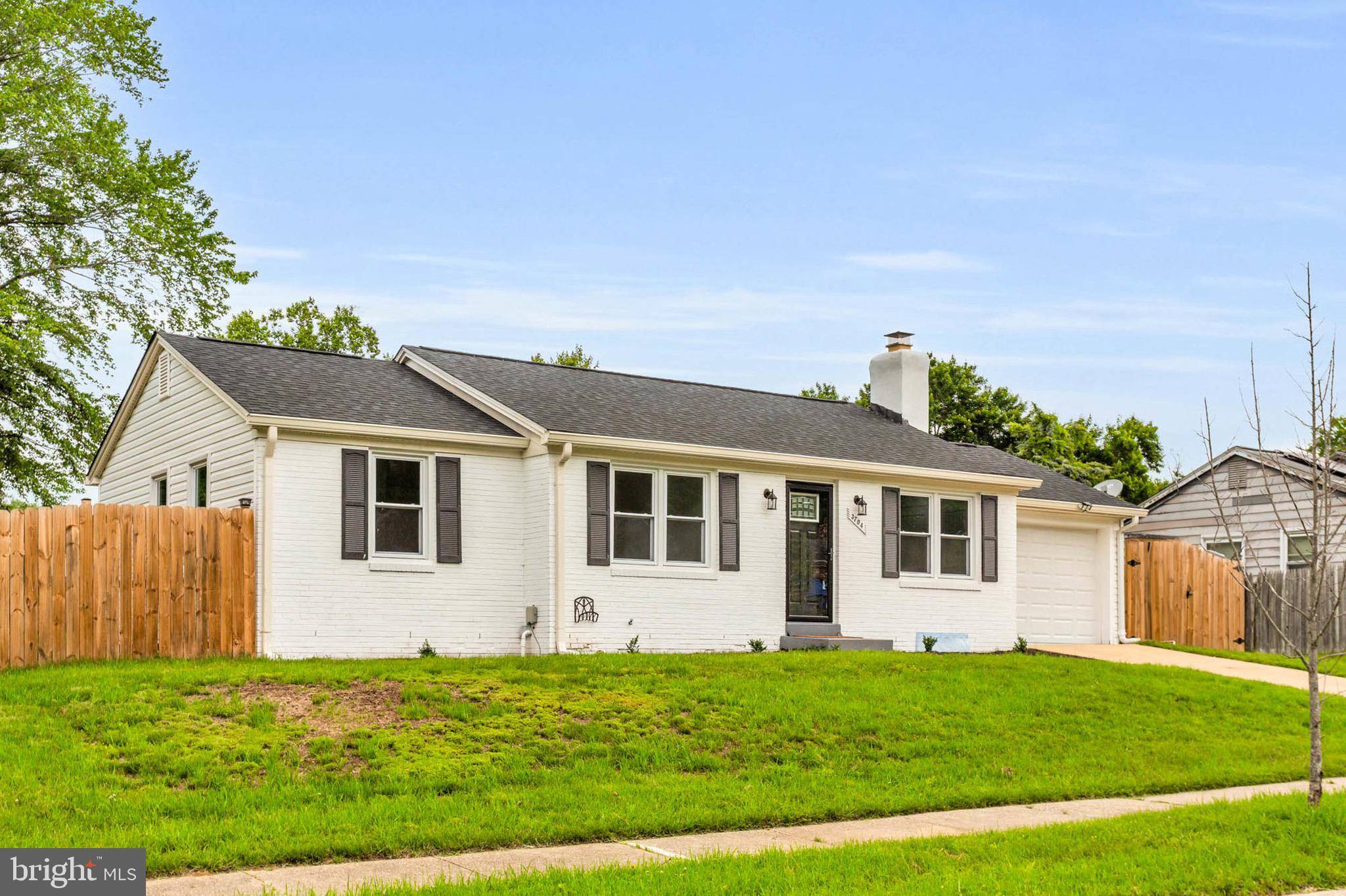 Clinton, MD 20735,3704 BLACKWATER RD