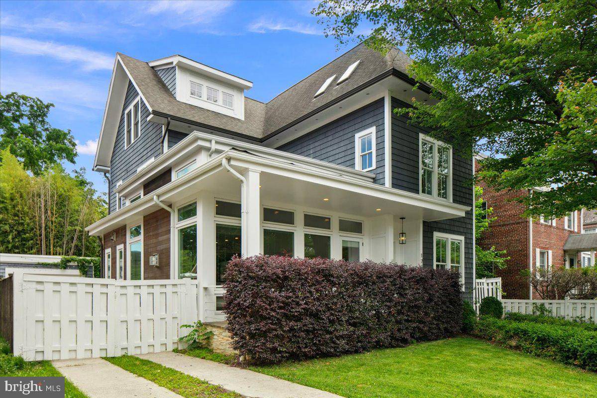 Arlington, VA 22201,1713 N WAYNE ST