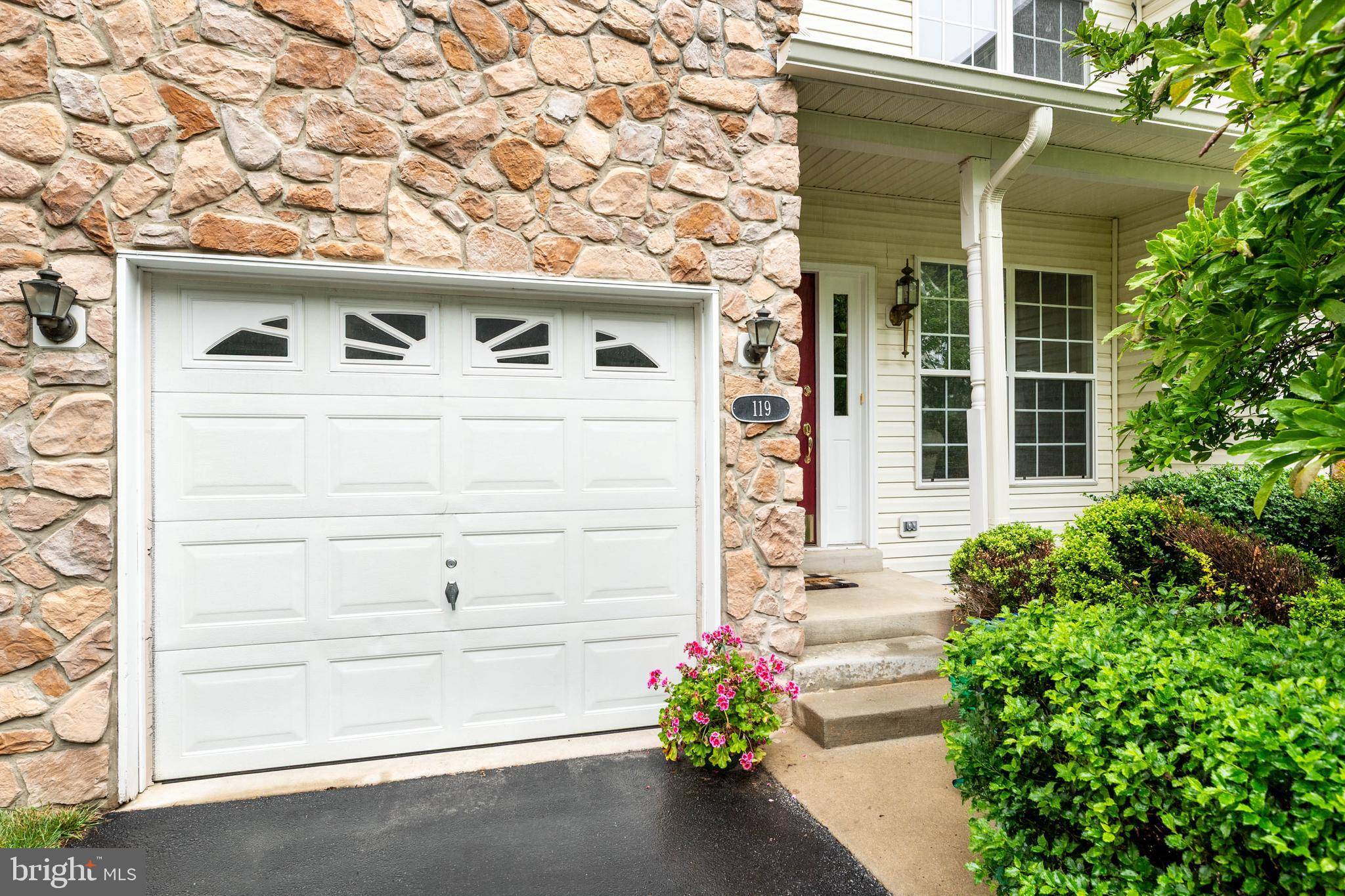 West Chester, PA 19380,119 FRINGETREE DR