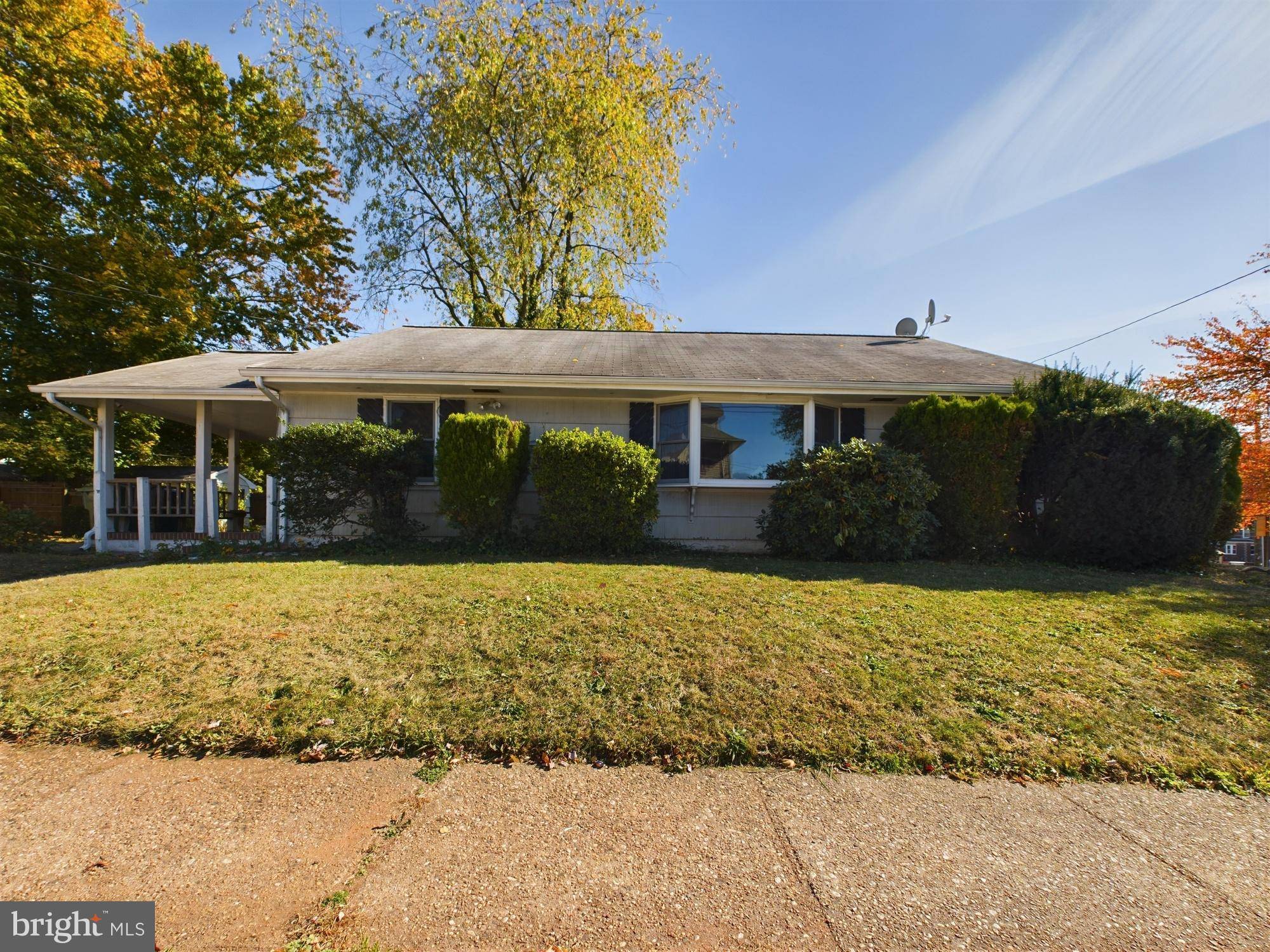 Edison, NJ 08837,834 AMBOY AVE