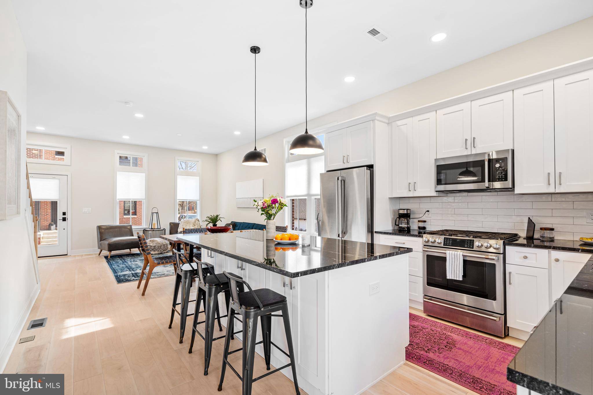 Newtown, PA 18940,113 THORNTON LN