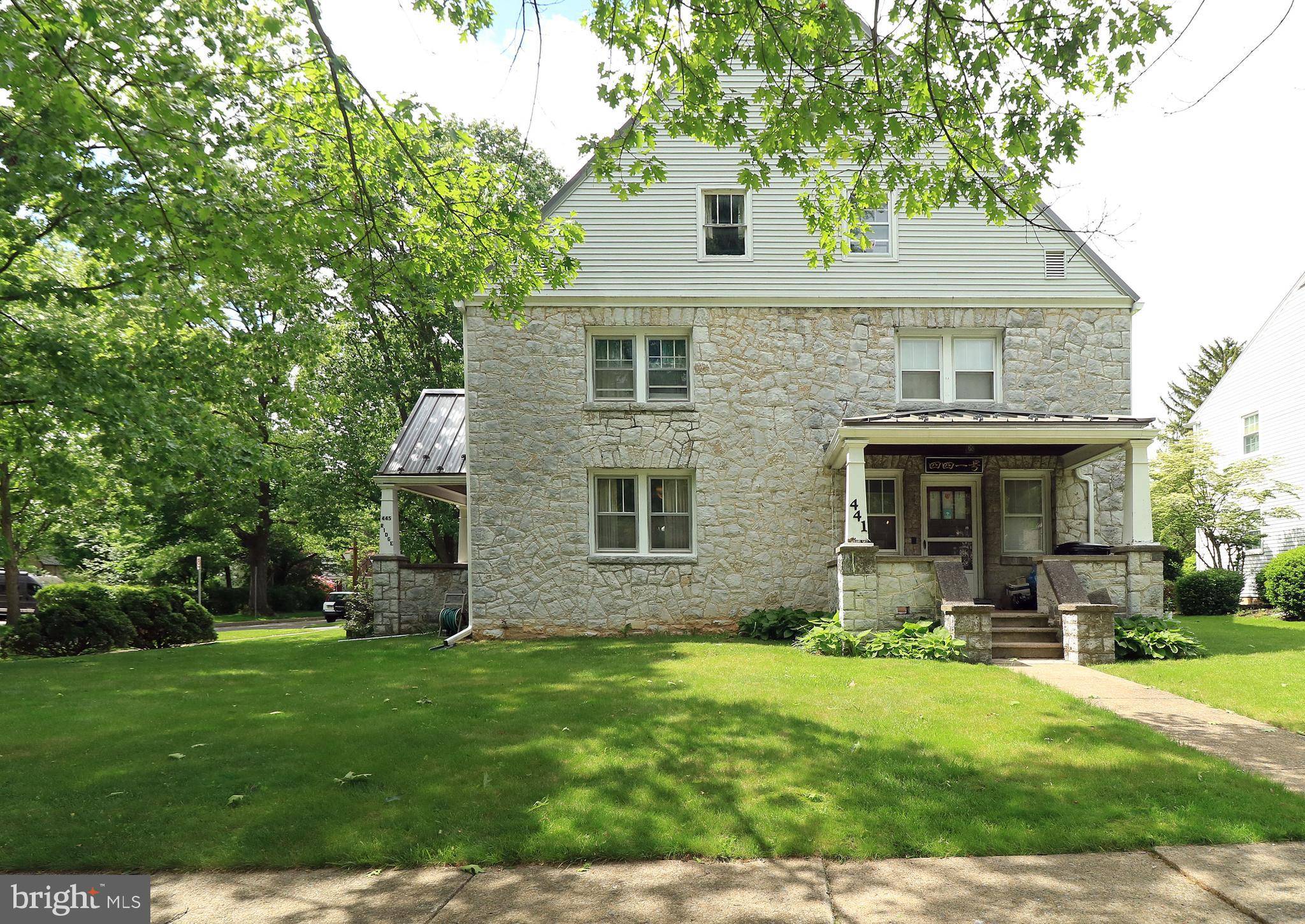 State College, PA 16803,441-445 RIDGE AVE