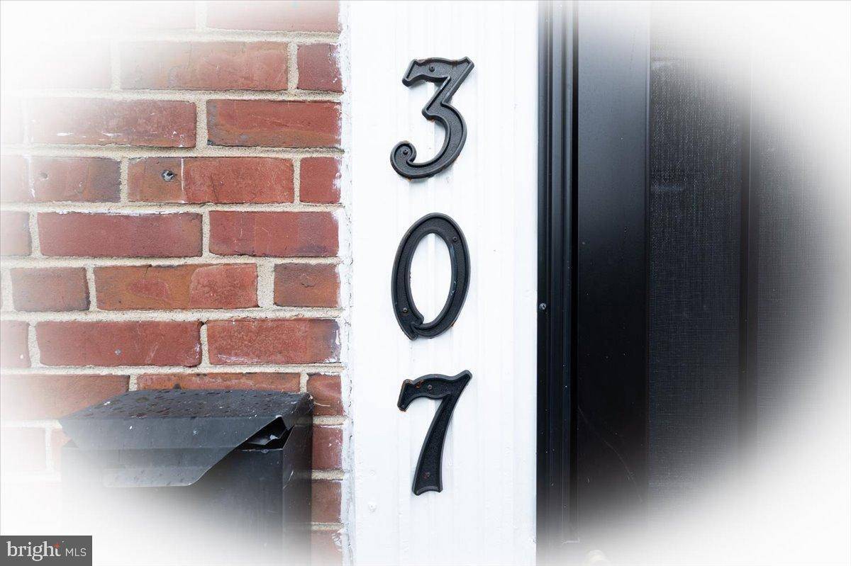 Wilmington, DE 19802,307 W 32ND ST