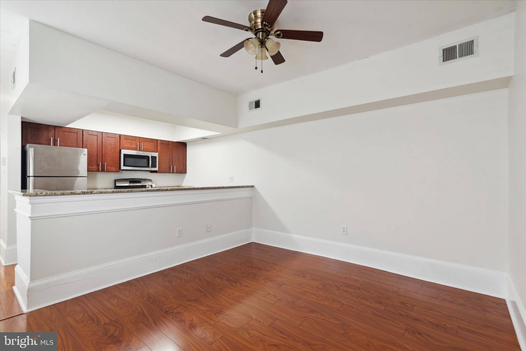 Philadelphia, PA 19130,1604 WALLACE ST #102