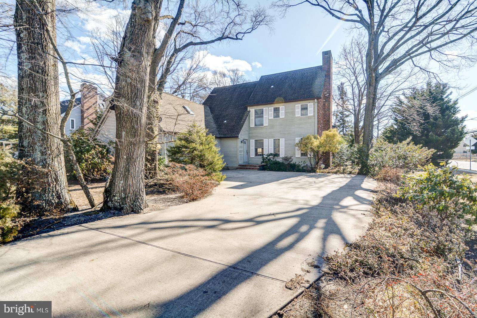 Bay Head, NJ 08742,22 CEDAR DR