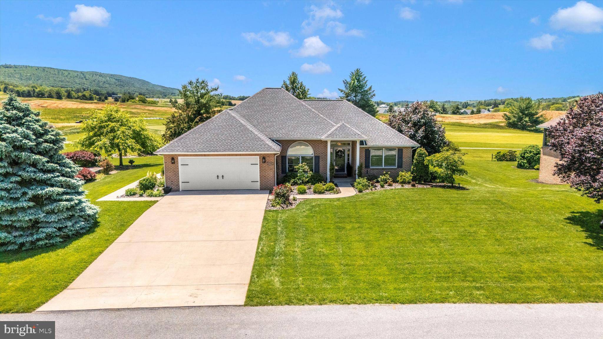 Fayetteville, PA 17222,6796 ST ANNES DR