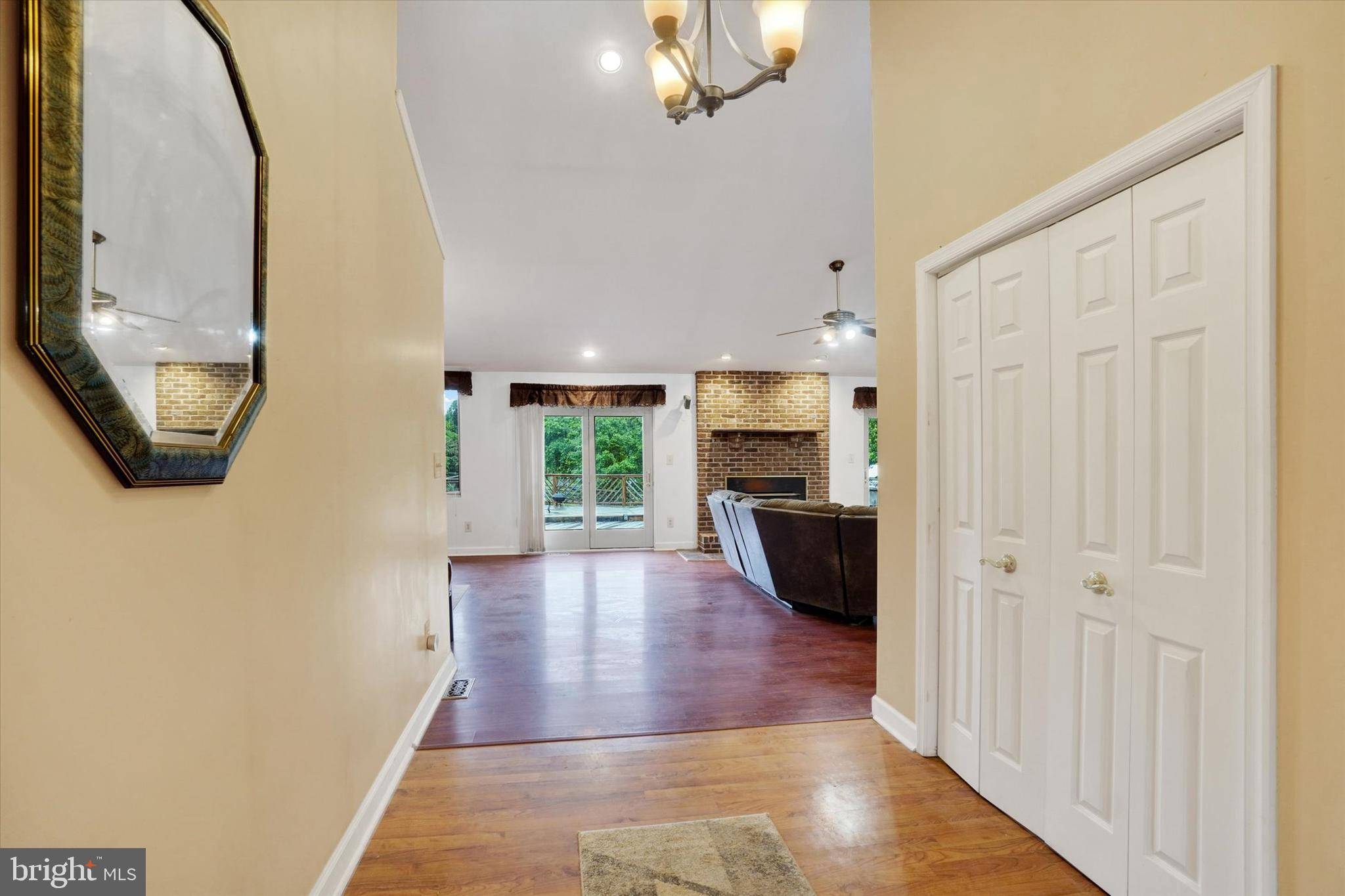 Stewartstown, PA 17363,8292 HICKORY RD