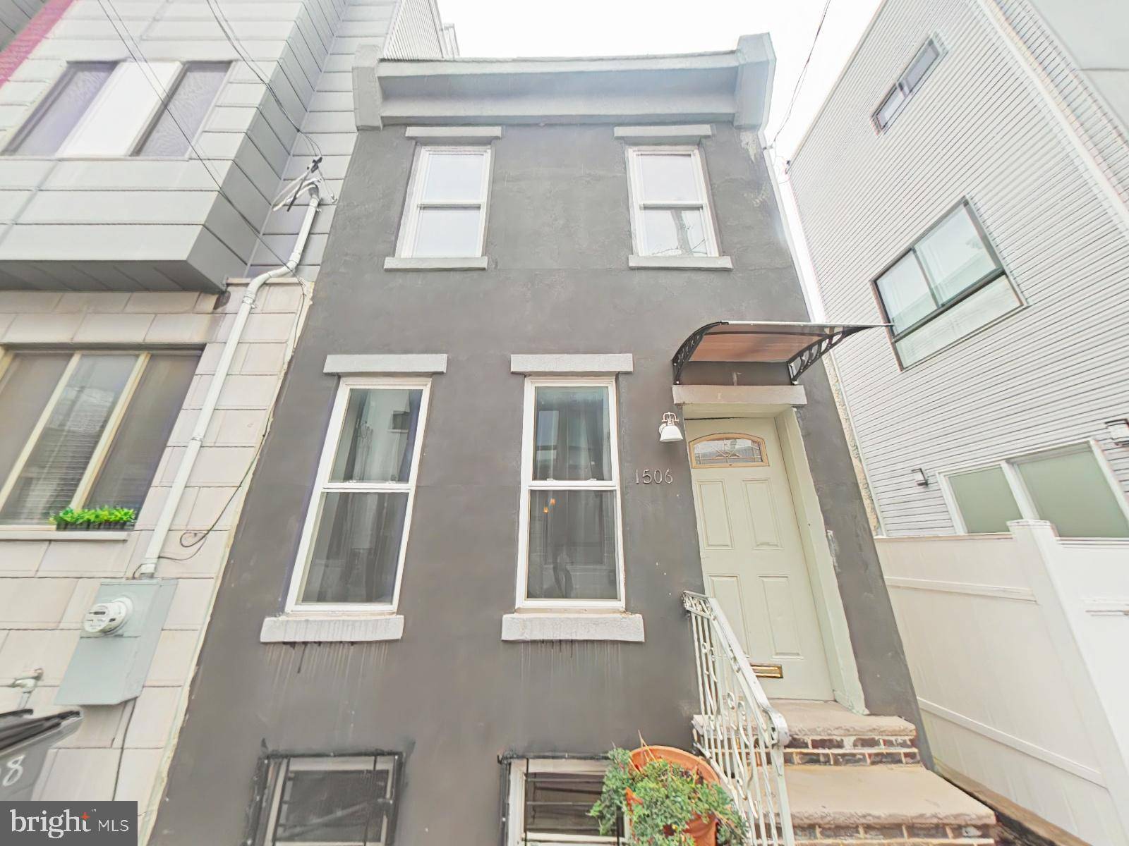 Philadelphia, PA 19146,1506 S BAMBREY ST