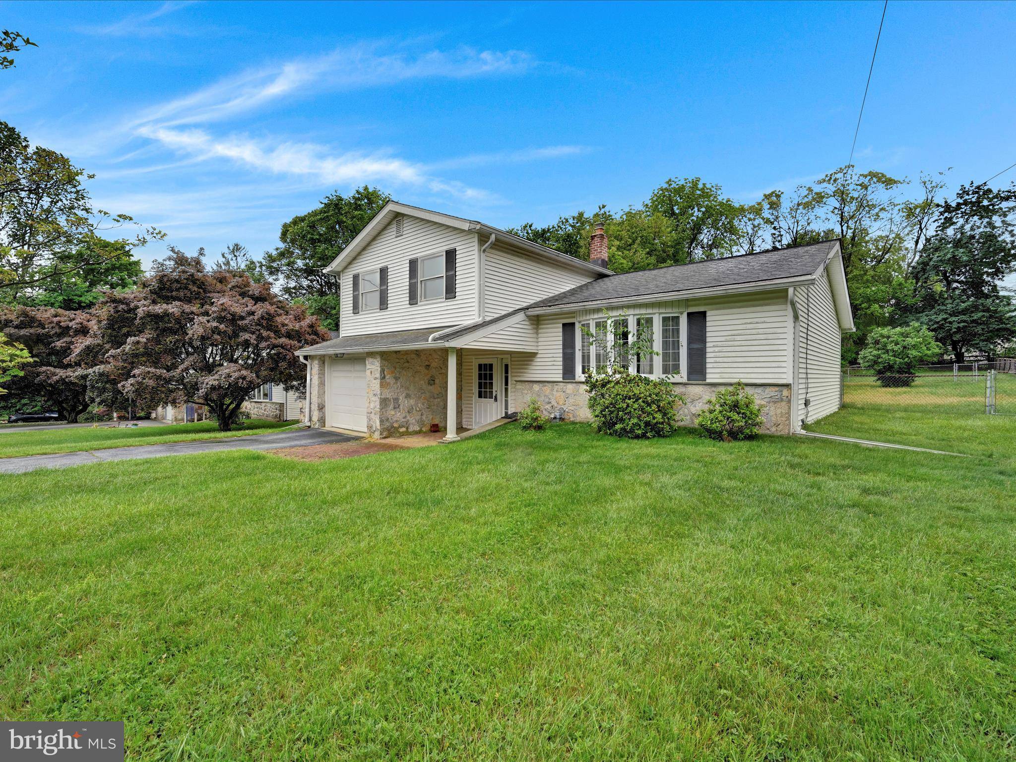 Berwyn, PA 19312,1122 SHEFFIELD DR