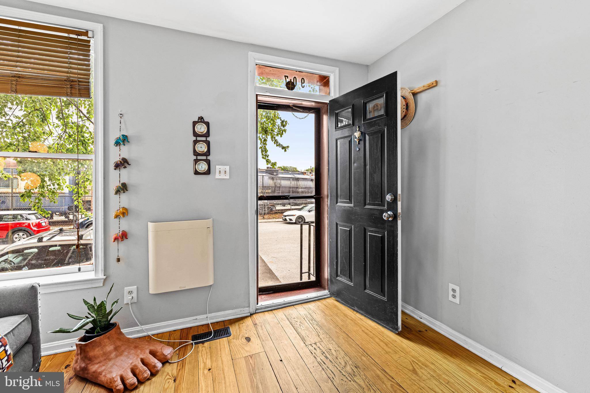 Baltimore, MD 21223,907 MCHENRY ST