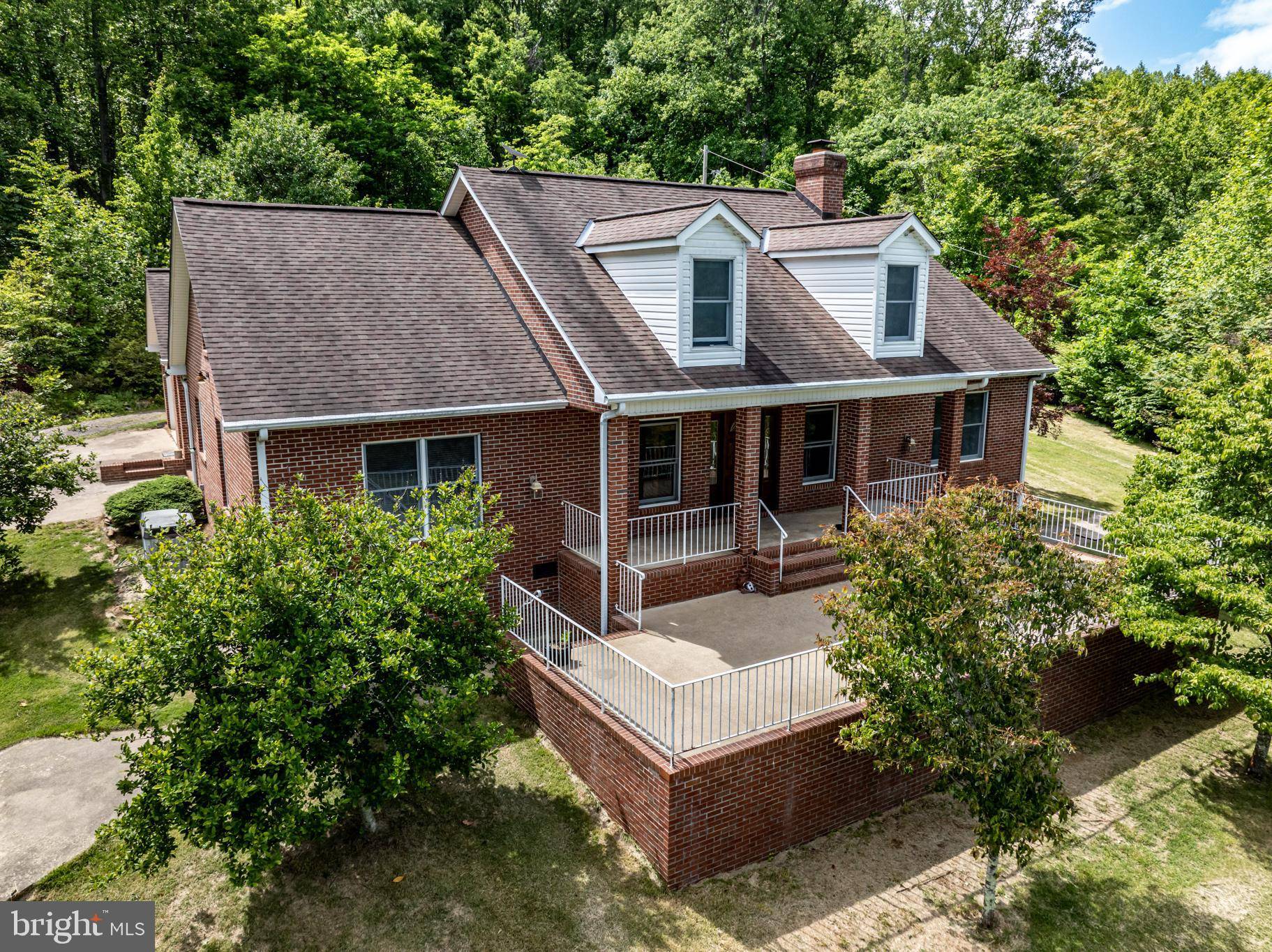 Syria, VA 22743,60 MOUNTAIN BREEZE LN