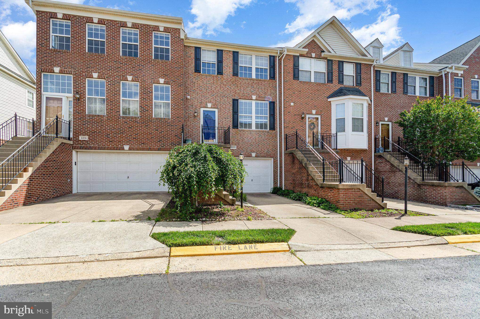Broadlands, VA 20148,43120 FOREST EDGE SQ