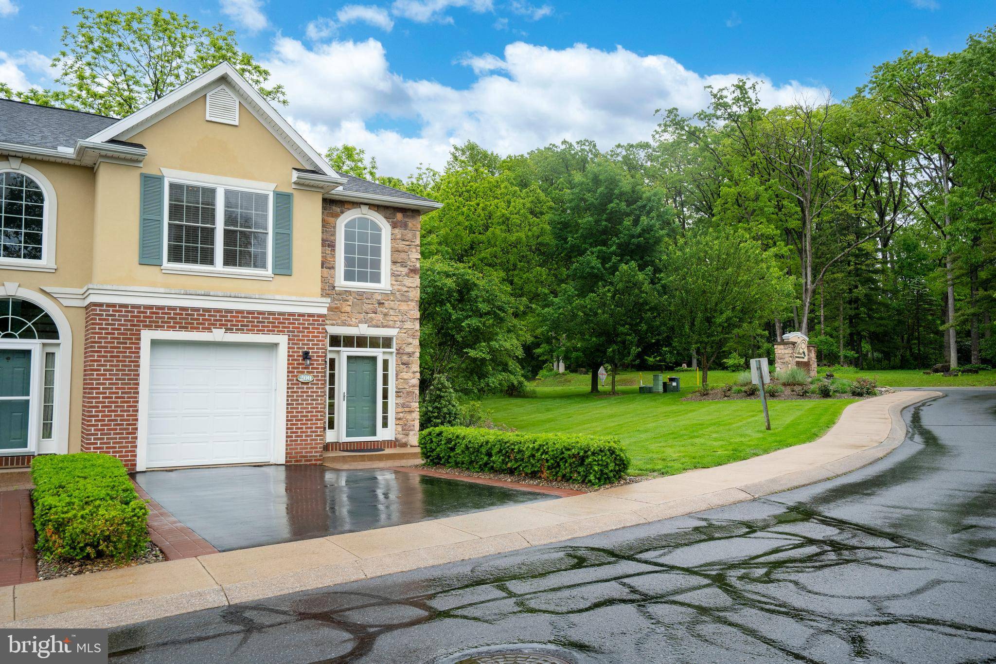 State College, PA 16801,200 WILTREE CT