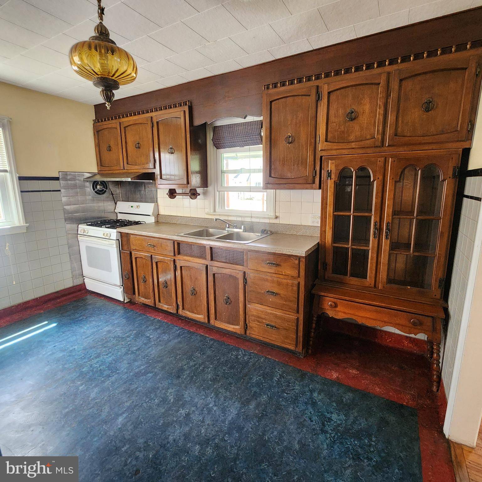 Lawrence Township, NJ 08648,2102 PRINCETON PIKE