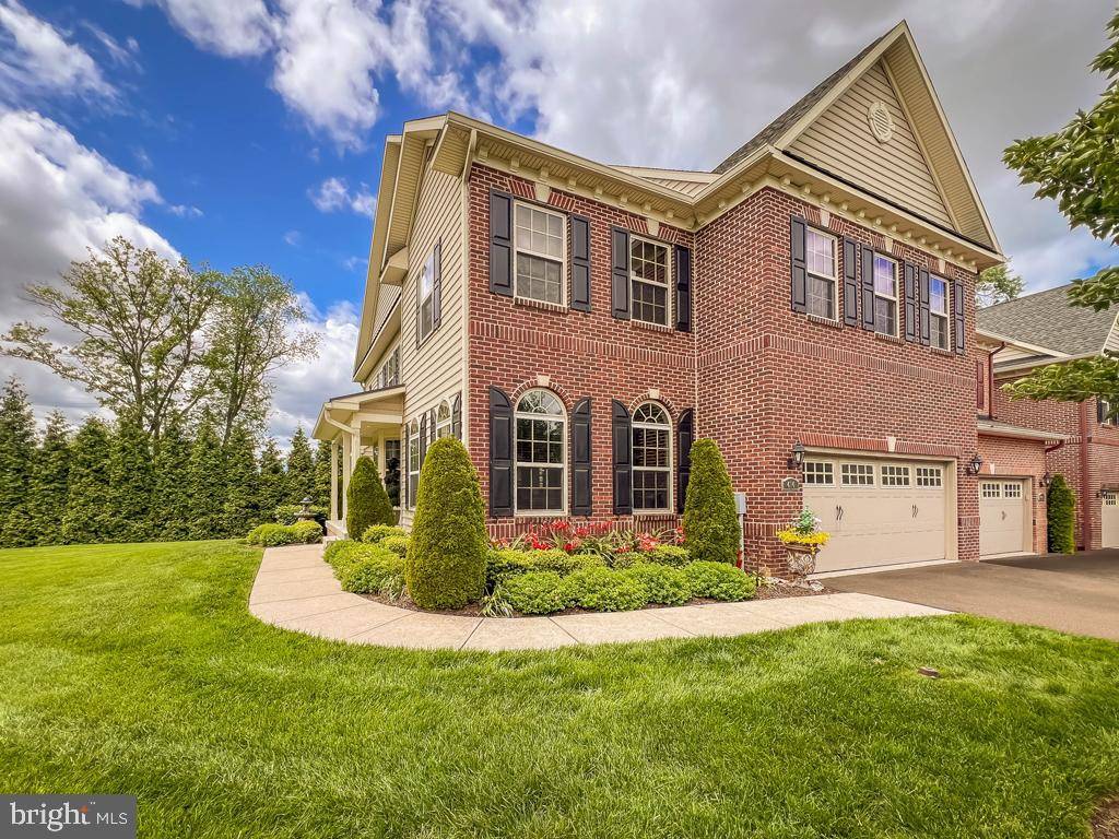 Langhorne, PA 19047,414 SAINT JAMES CT