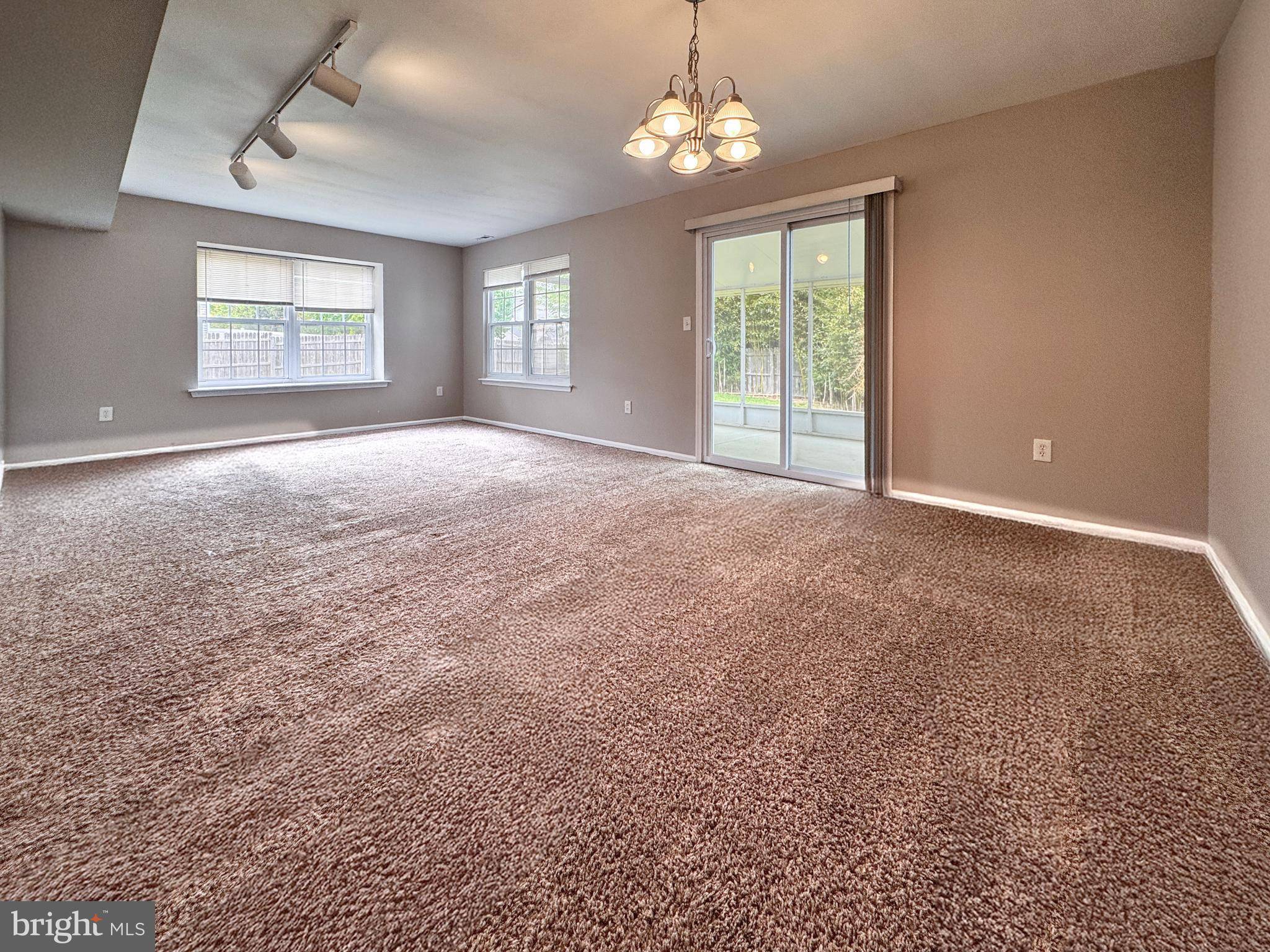 Sicklerville, NJ 08081,75 SCENIC VIEW DR
