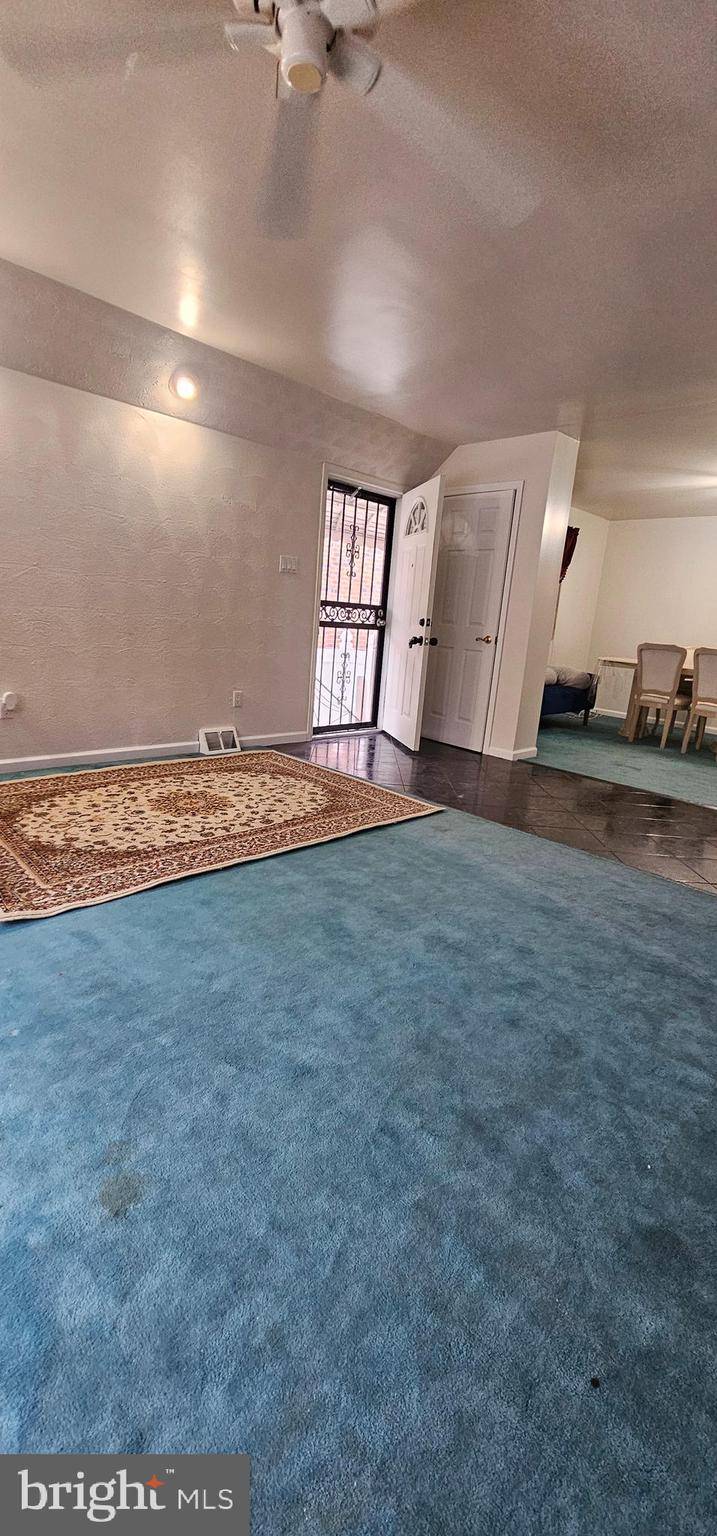 Philadelphia, PA 19152,2763 WELSH RD