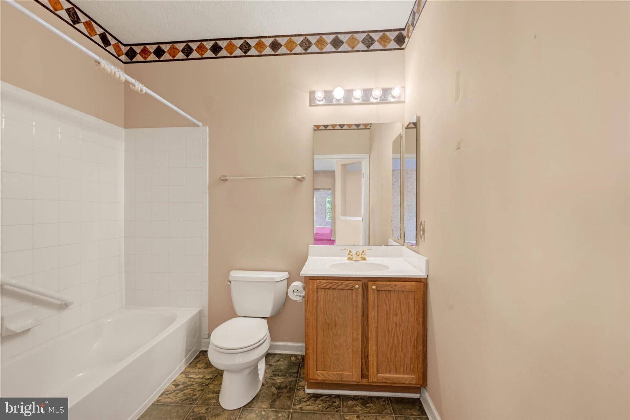 Perry Hall, MD 21128,9603-F AMBERLEIGH LN