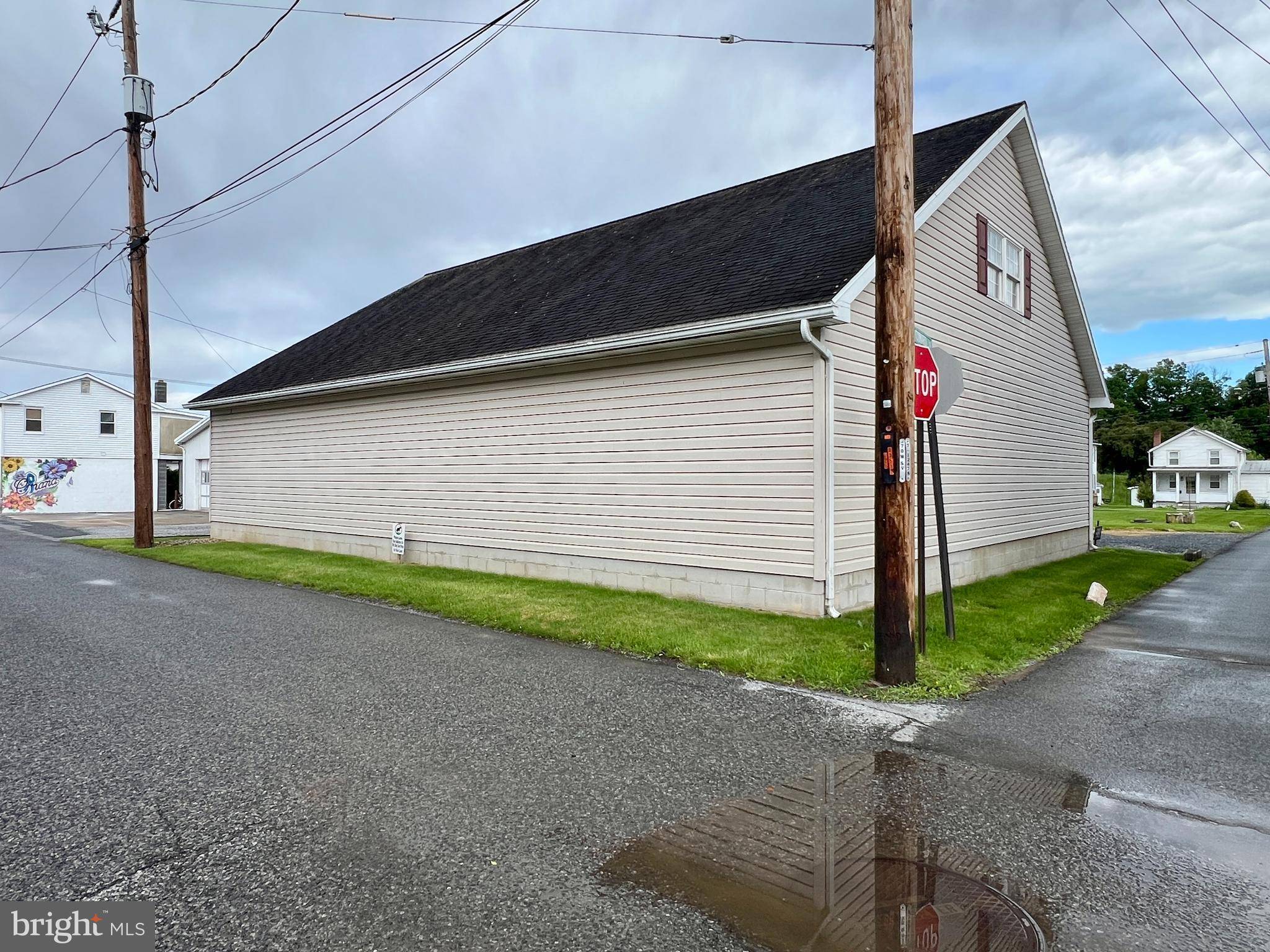 Everett, PA 15537,123 W. SOUTH STREET