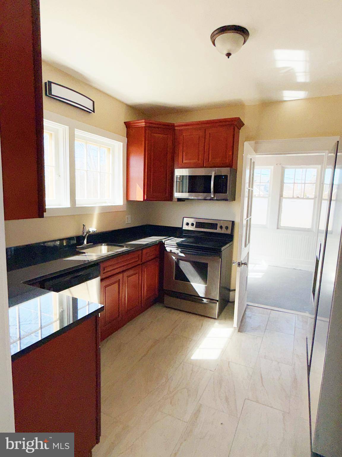 Easton, PA 18045,3839 FREEMANSBURG AVE