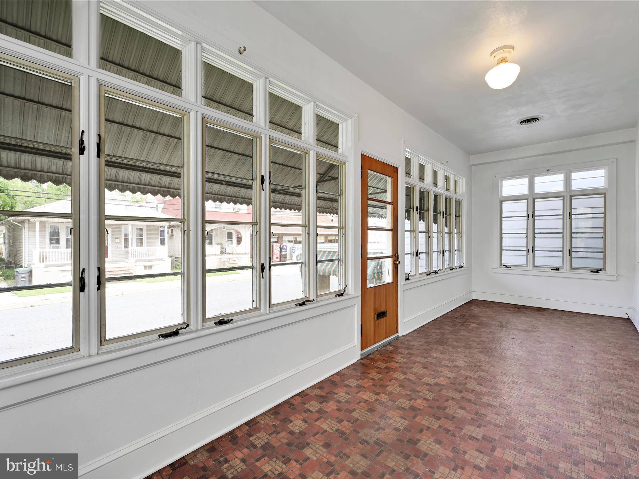 Schuylkill Haven, PA 17972,138 W MAIN ST