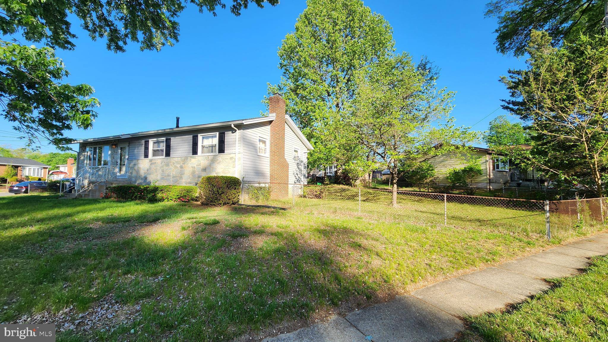 Capitol Heights, MD 20743,132 CANYON PL