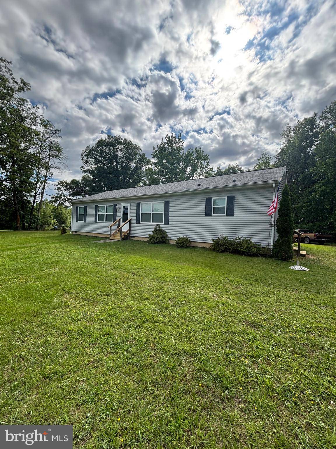 Nanjemoy, MD 20662,2905 SMITH POINT RD