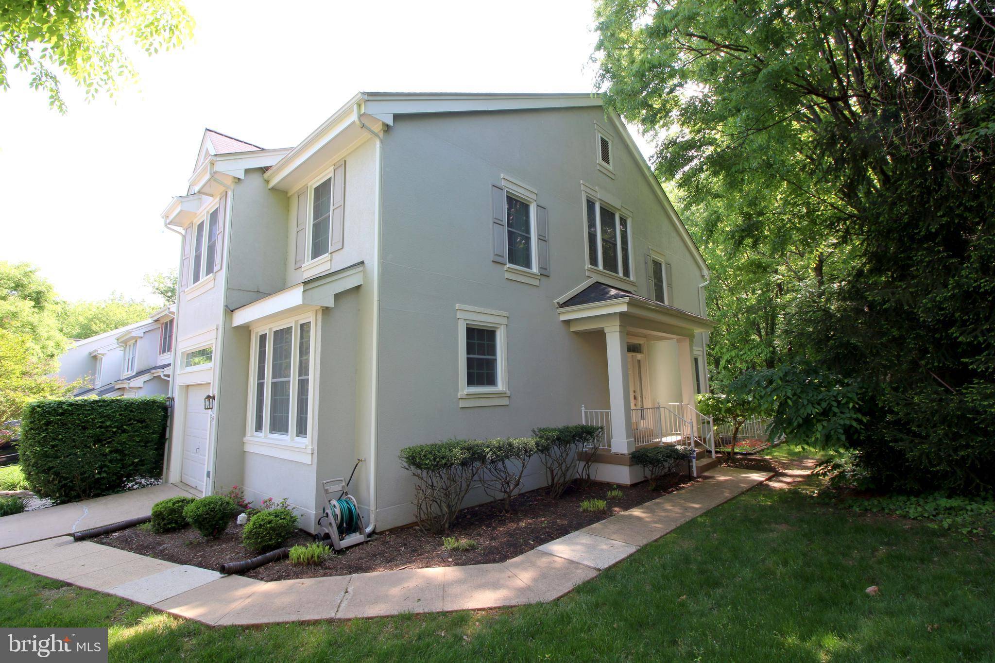 Reston, VA 20194,1300 PARK GARDEN LN