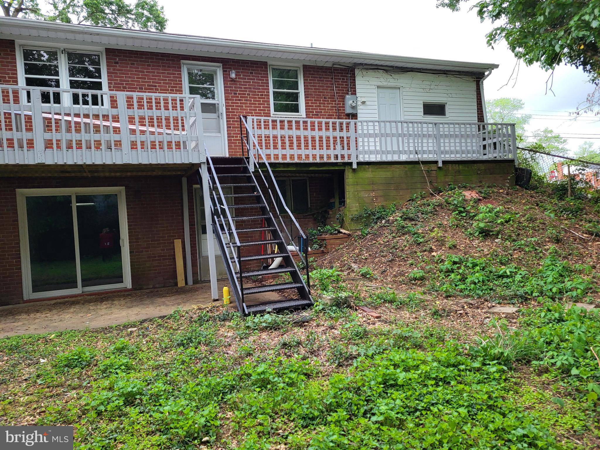 Clinton, MD 20735,5900 ARBROATH DR