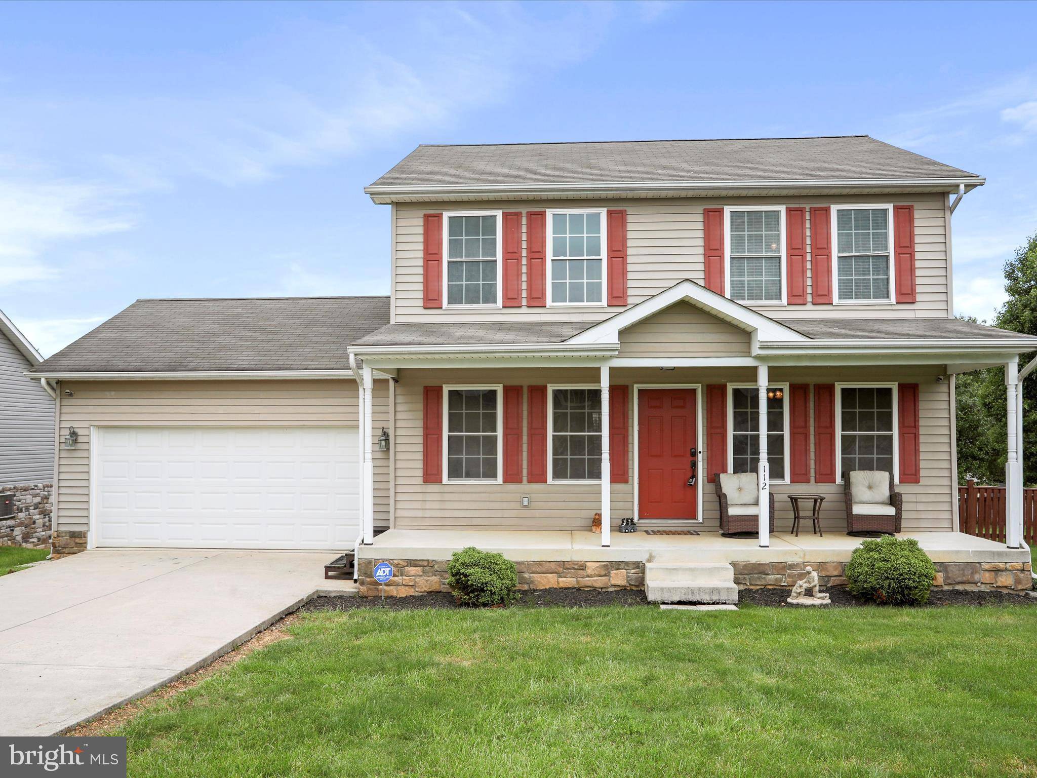 Martinsburg, WV 25403,112 TOULOUSE LN