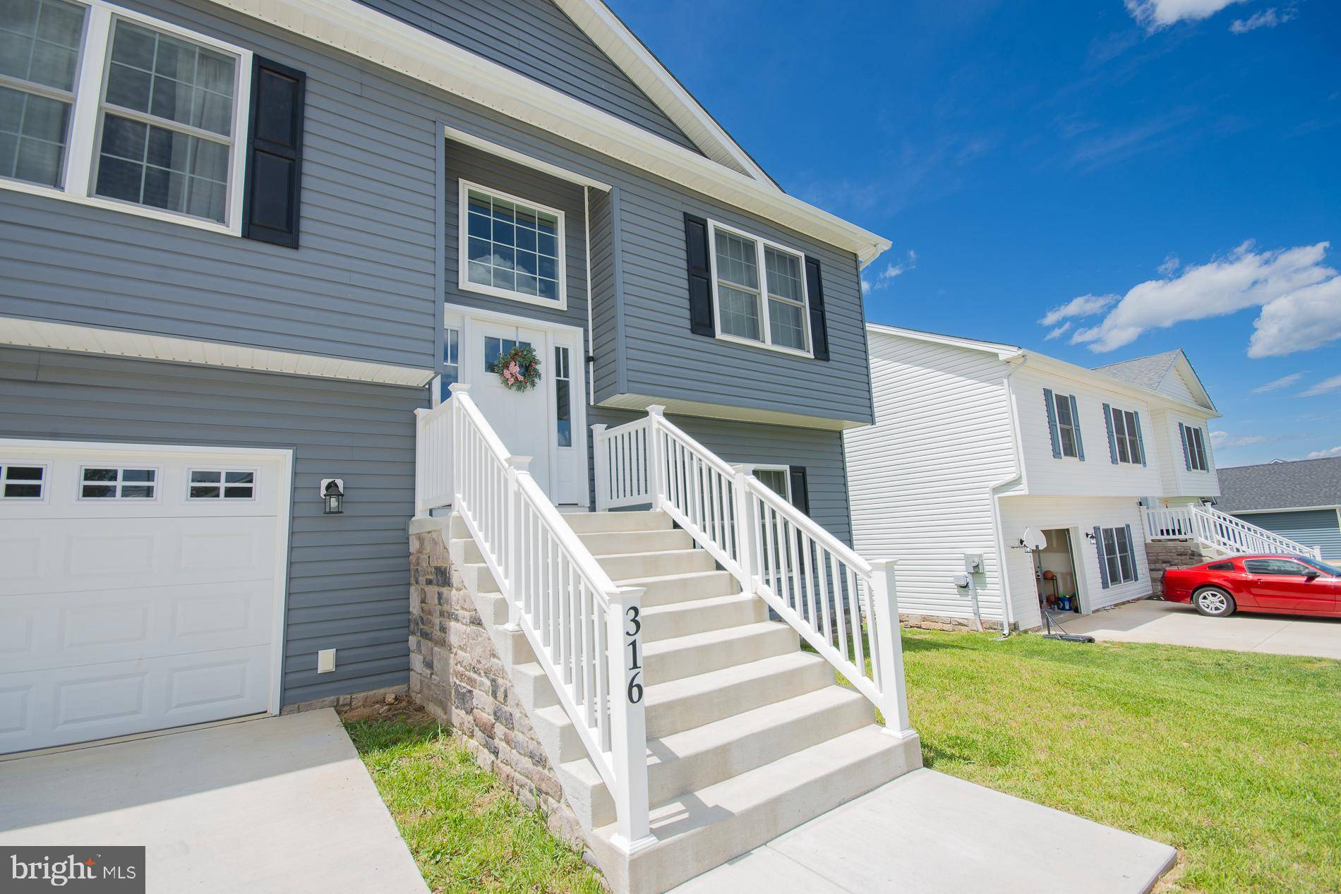 Martinsburg, WV 25403,316 POCHARDS CT