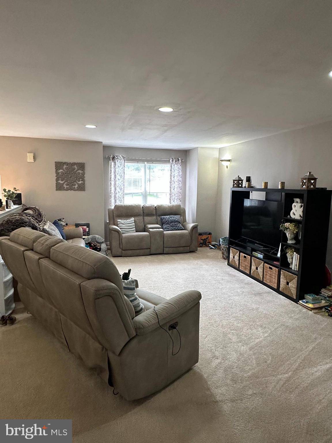 Norristown, PA 19401,841 HIGH ST