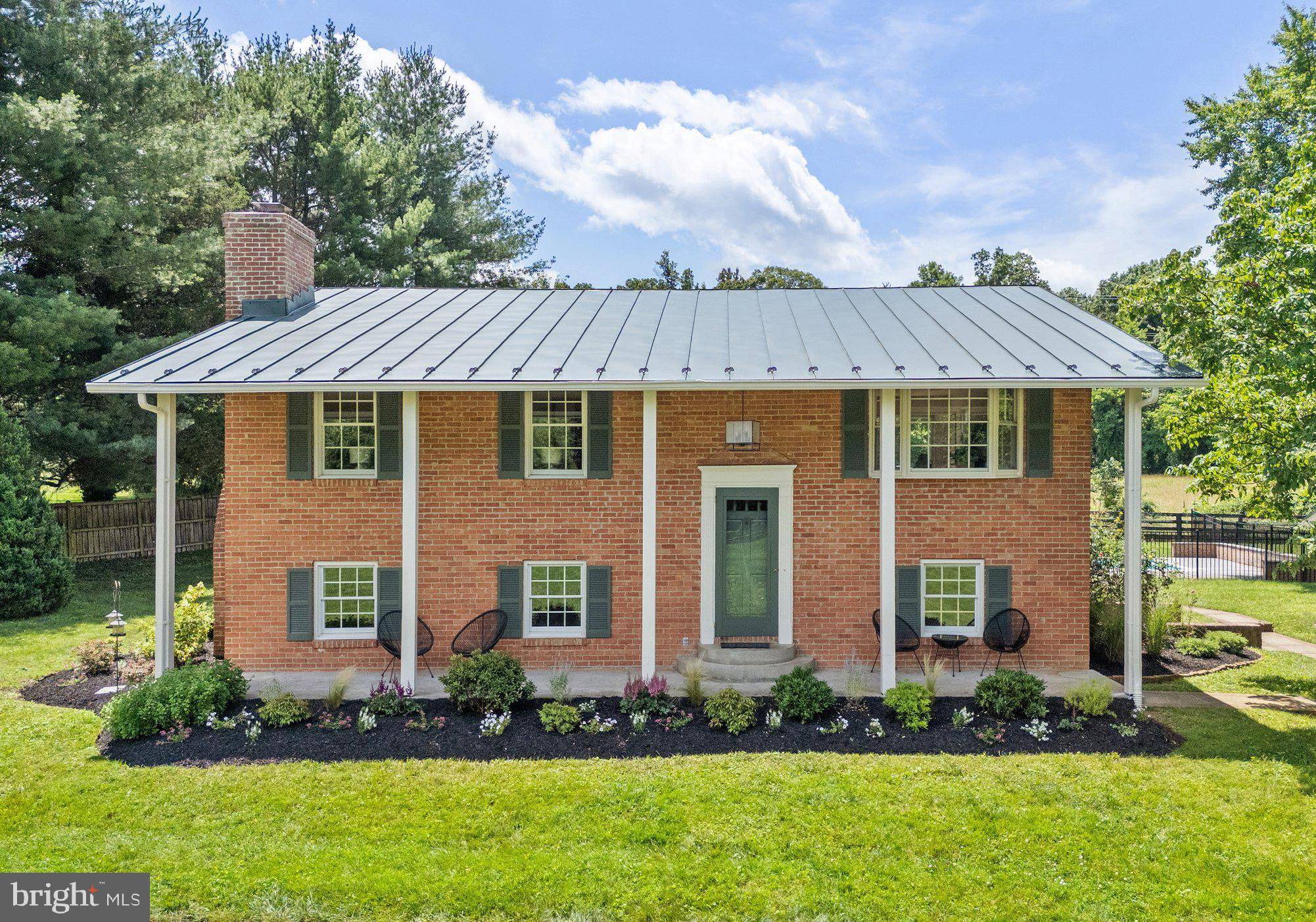 Upperville, VA 20184,1170 PARKER ST