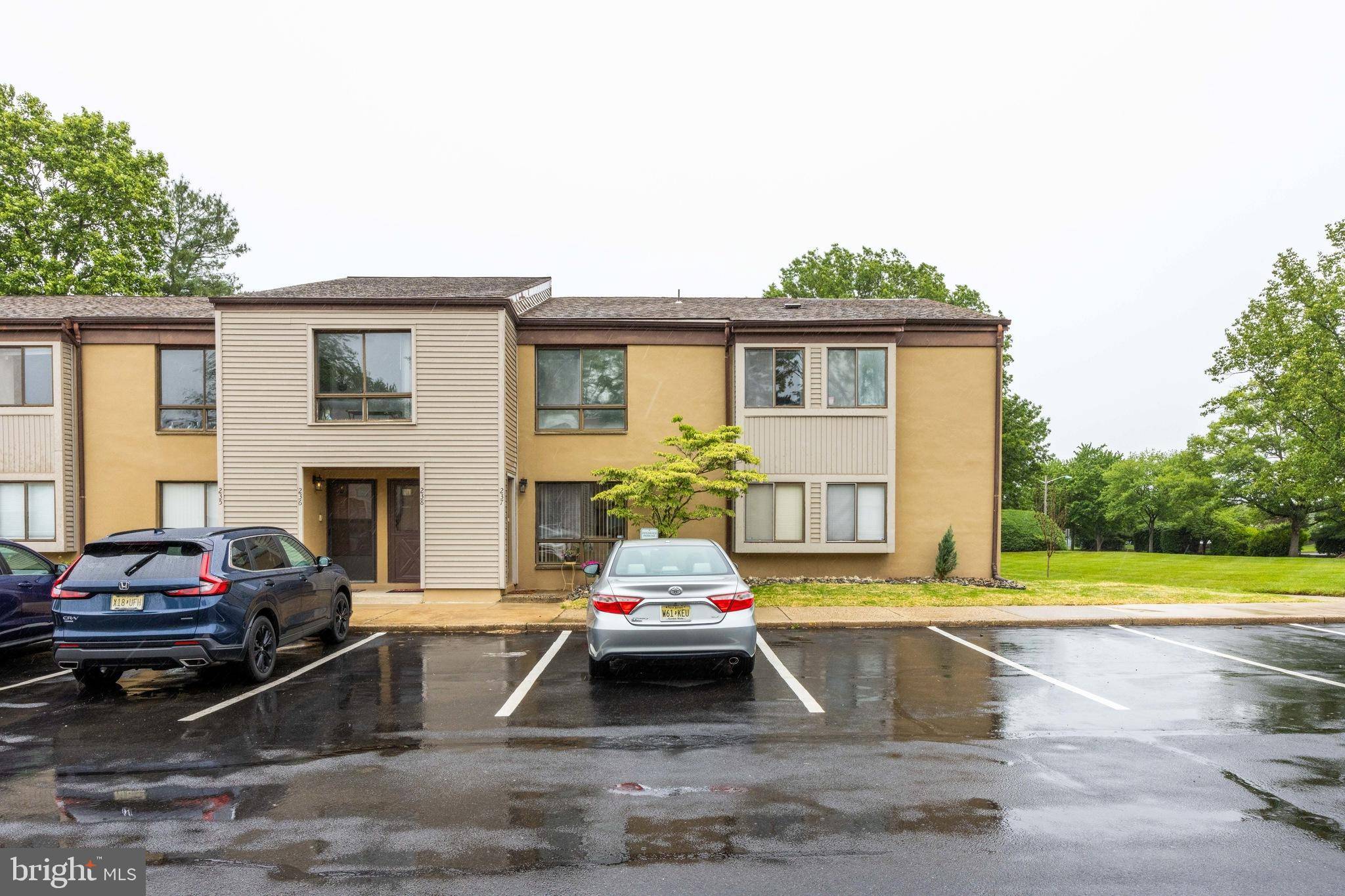 Marlton, NJ 08053,237 JAMES CT