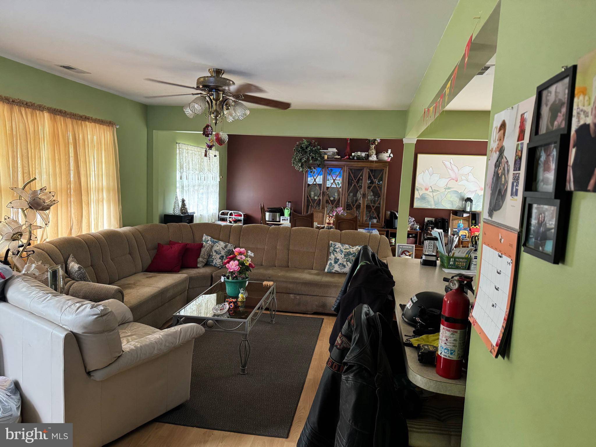 Williamstown, NJ 08094,301 COLIN LN