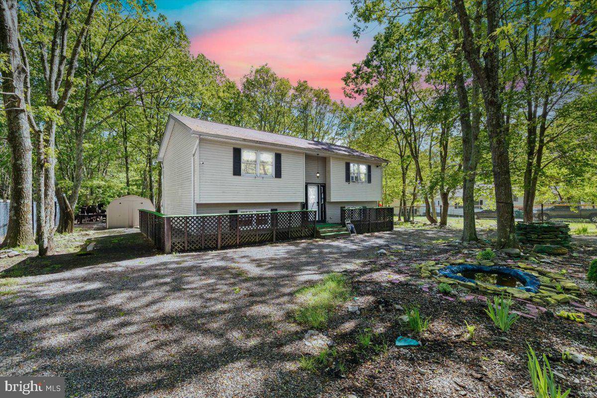 Bushkill, PA 18324,1121 STEELE CIRCLE