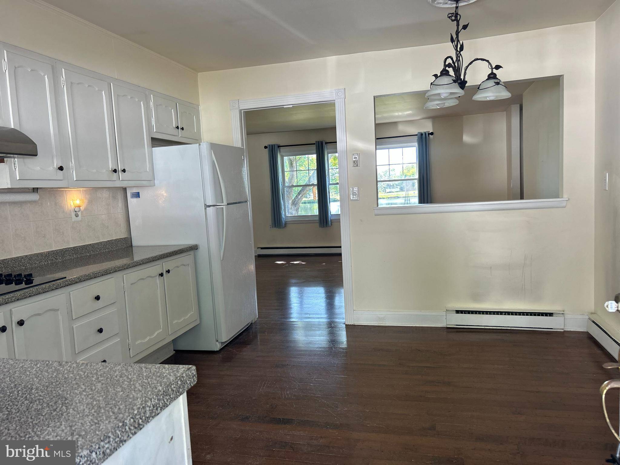 Lakewood, NJ 08701,246-B JEFFERSON CT