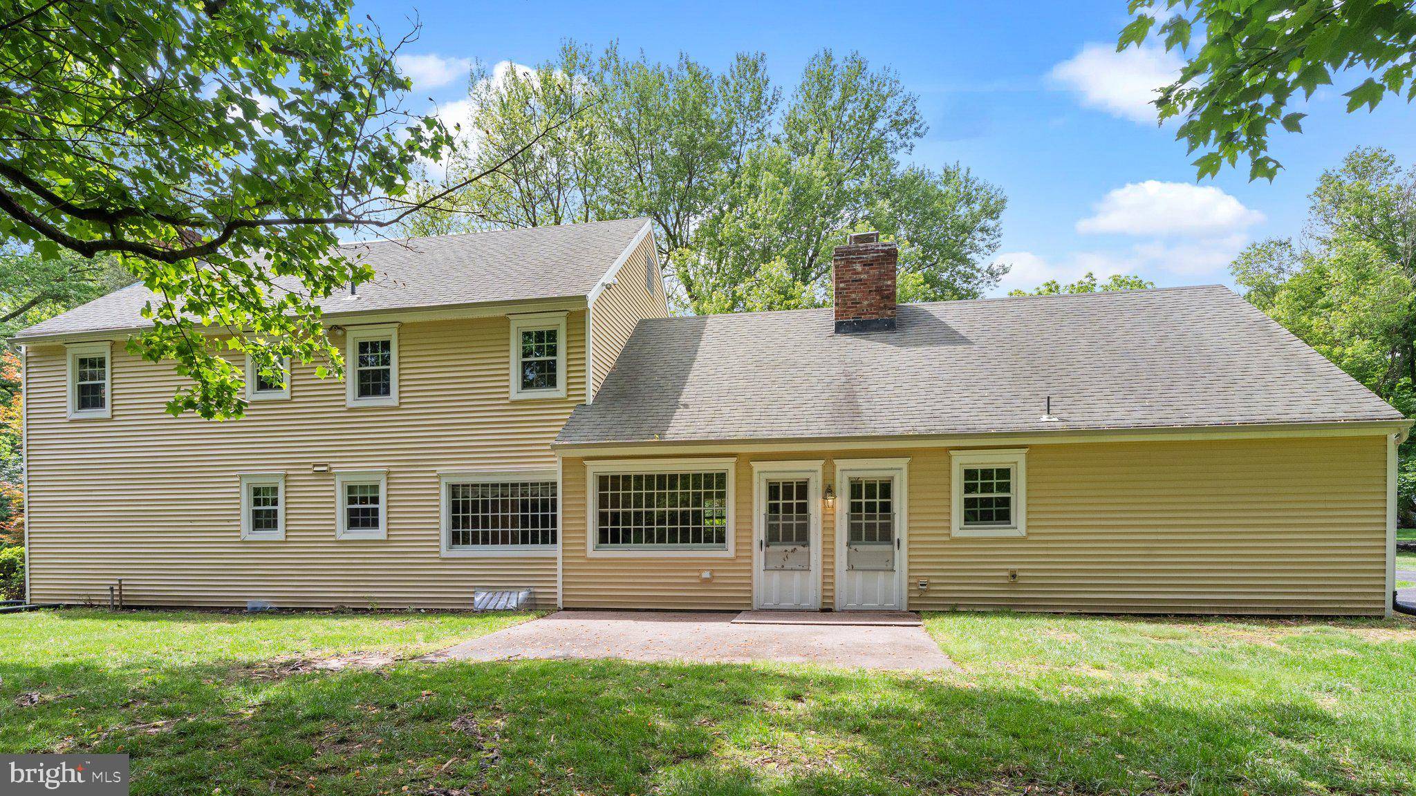 Doylestown, PA 18901,741 SPRING VALLEY RD