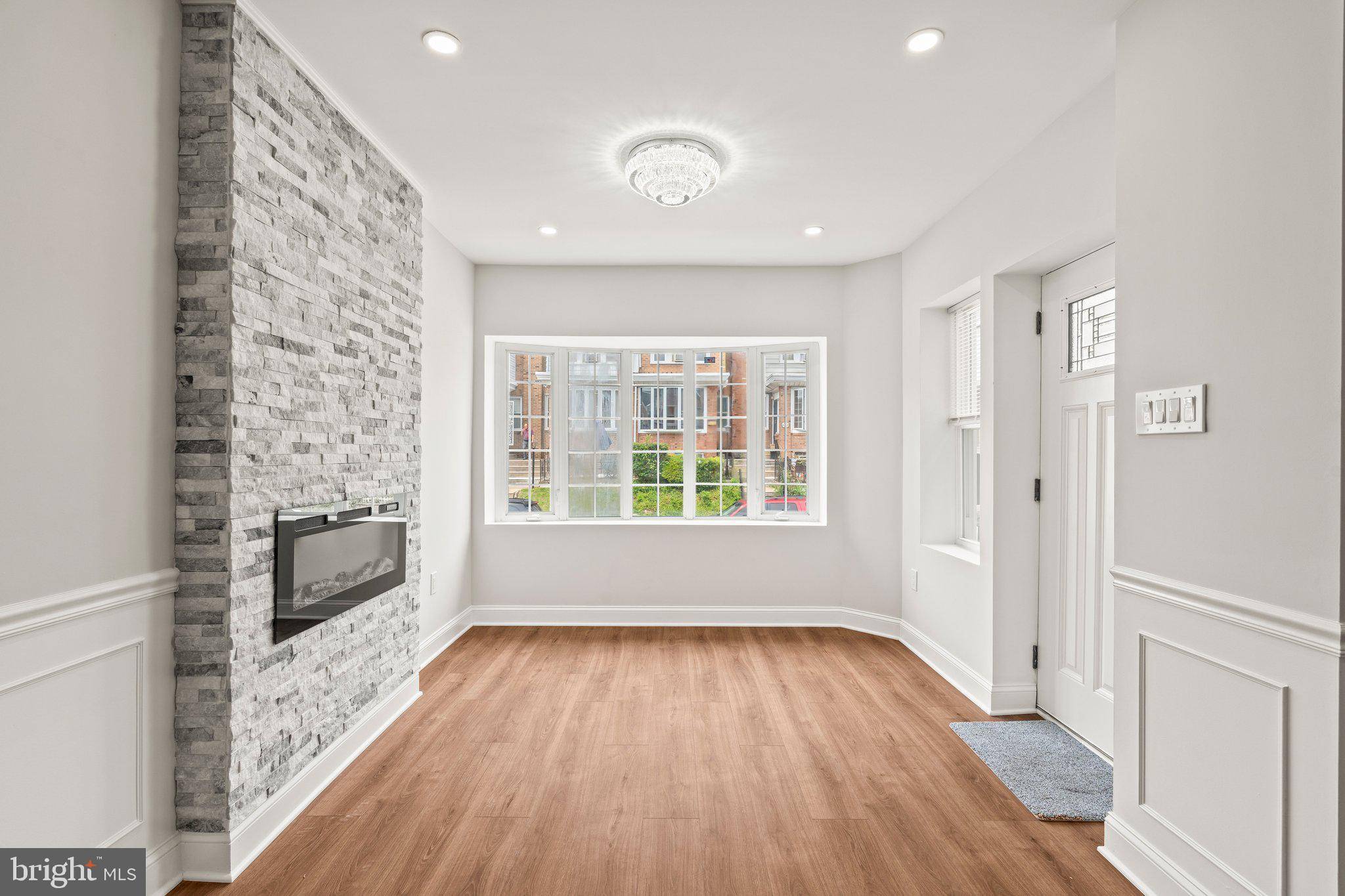 Philadelphia, PA 19126,6445 N SYDENHAM ST
