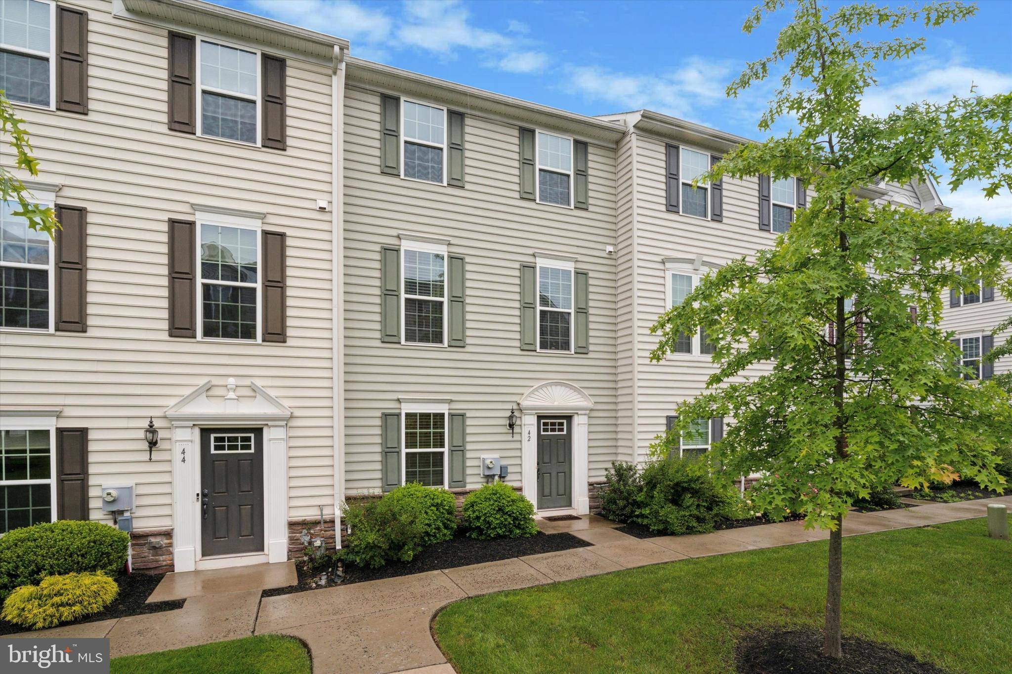 Spring City, PA 19475,42 MULBERRY GRN