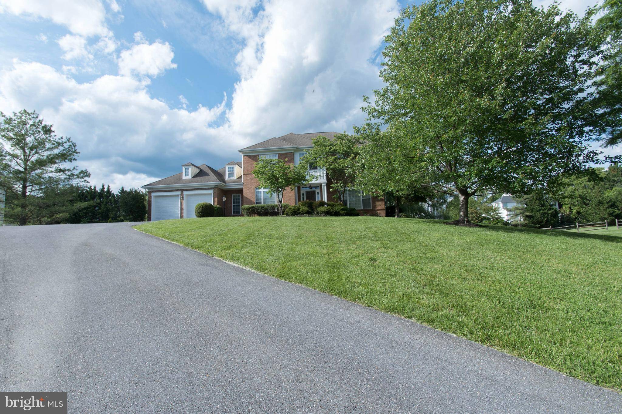 Potomac, MD 20854,10709 BOSWELL LN
