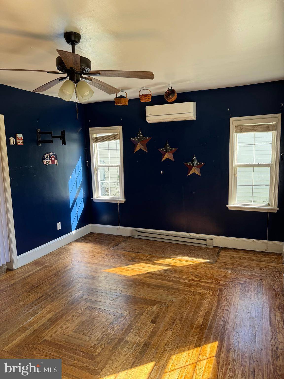 Crisfield, MD 21817,72 MARYLAND AVE