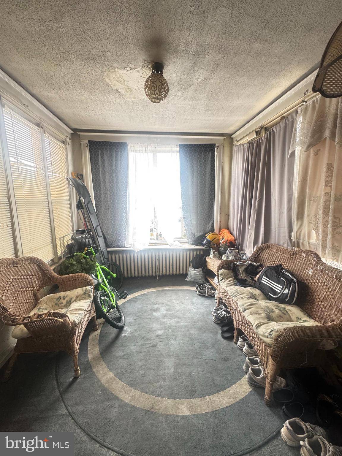 Philadelphia, PA 19126,1543 67TH AVE