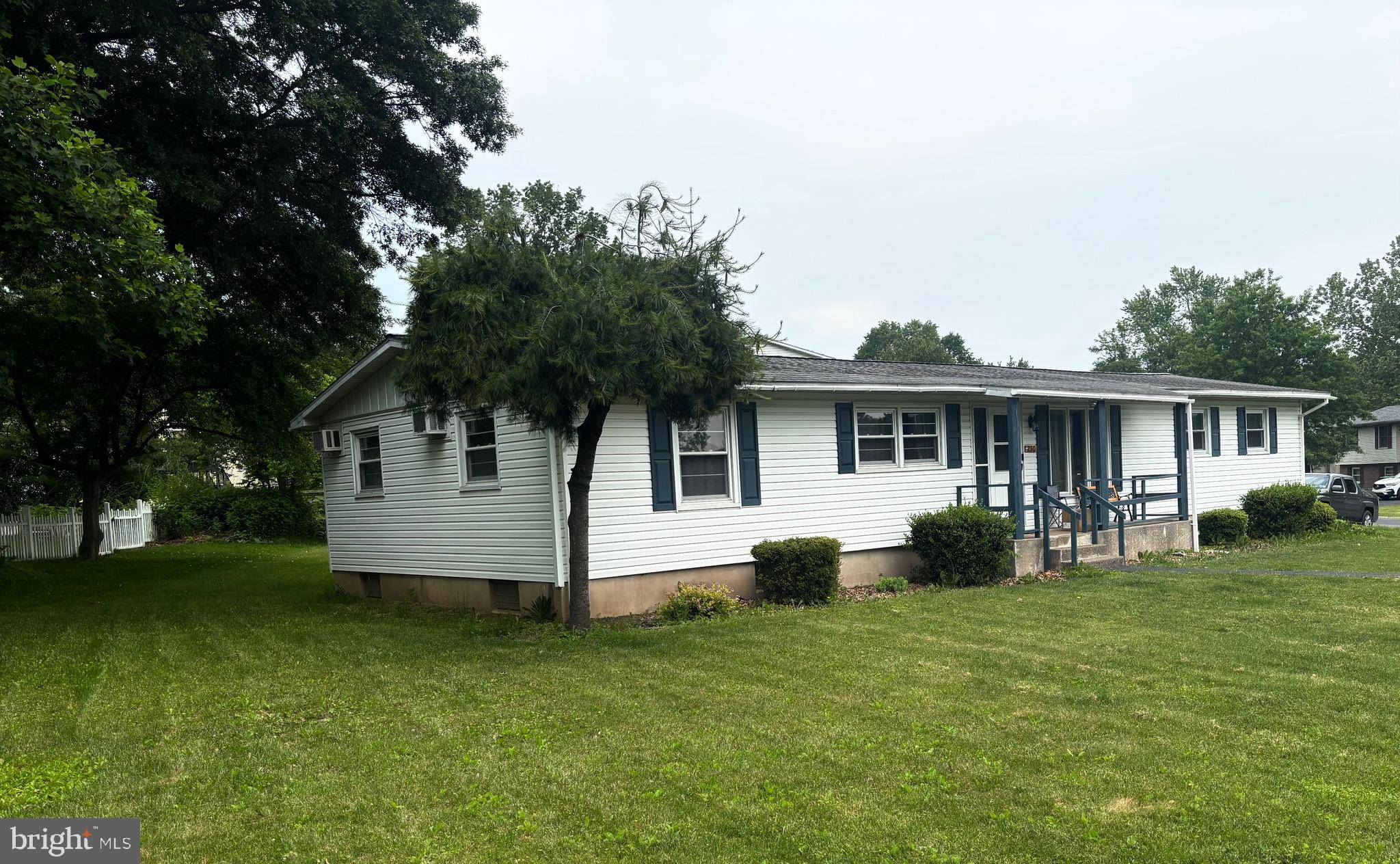 Orwigsburg, PA 17961,230 EISENHOWER DR