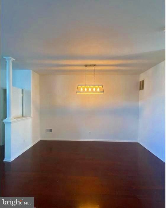 Mount Laurel, NJ 08054,11 STERN LIGHT DR