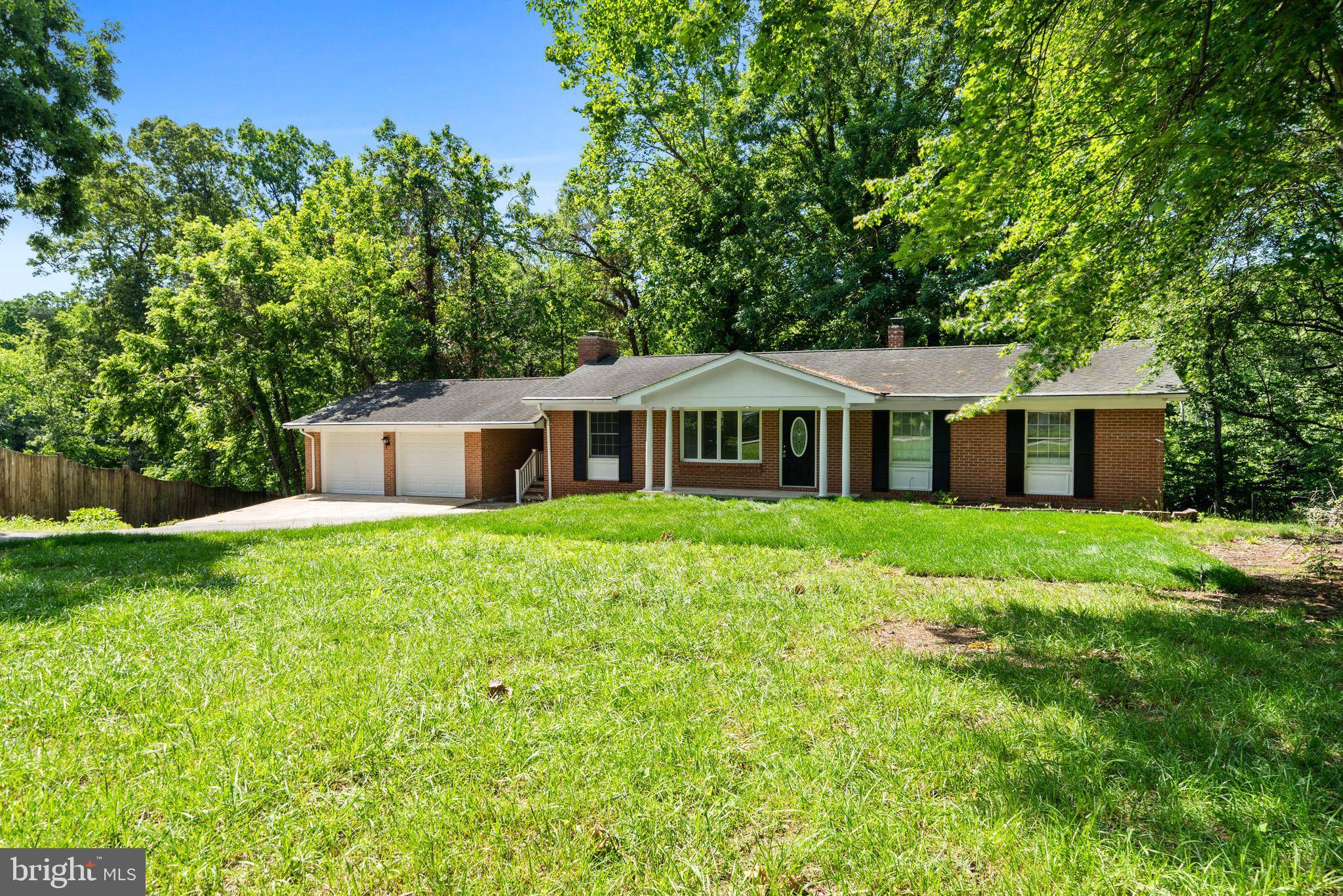 Hollywood, MD 20636,44721 EMMA LN