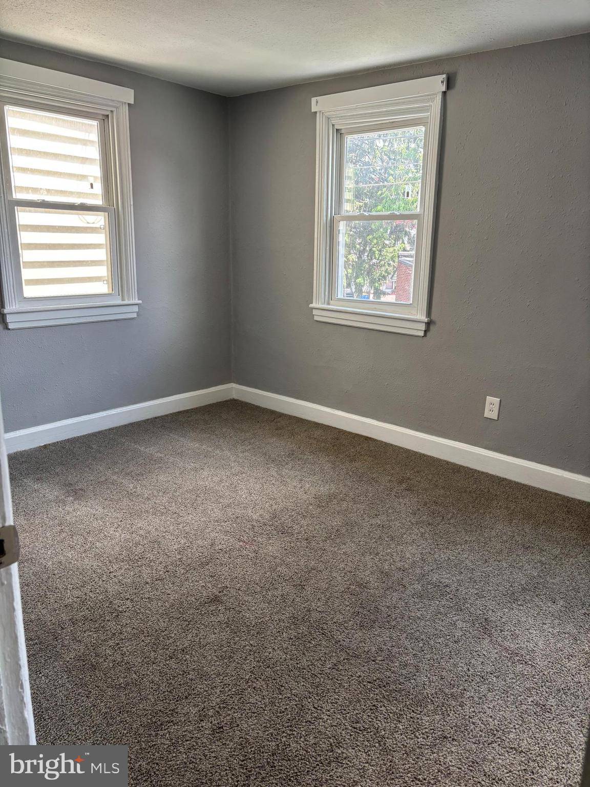 Middletown, PA 17057,21 GIRARD AVE
