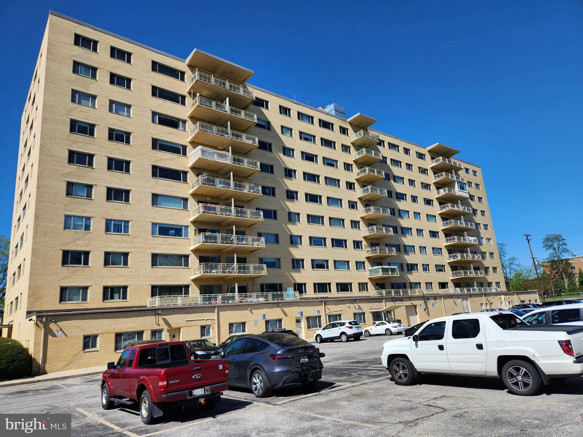 Baltimore, MD 21215,7121 PARK HEIGHTS AVE #206
