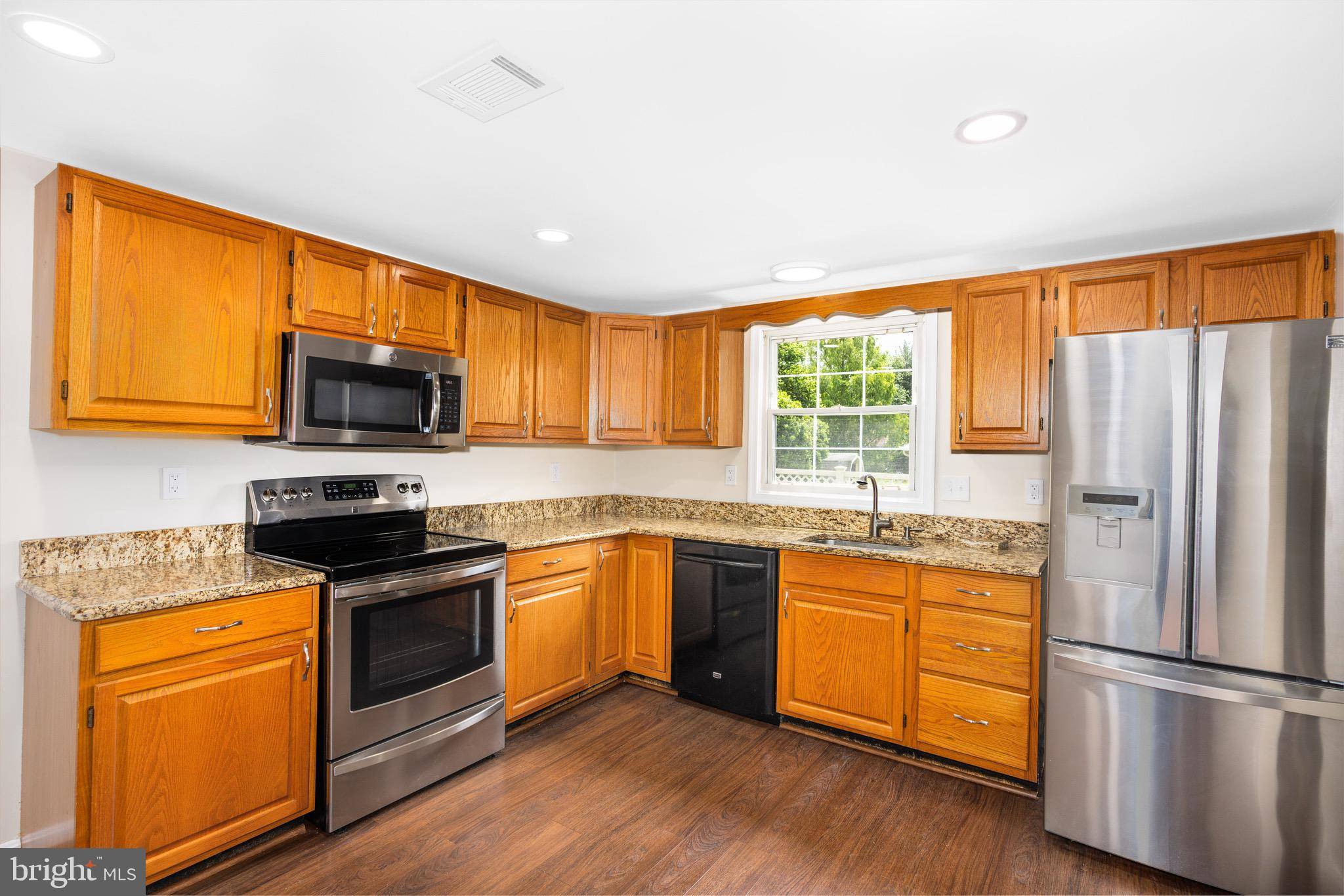 Severn, MD 21144,7899 HUGUENOT CT