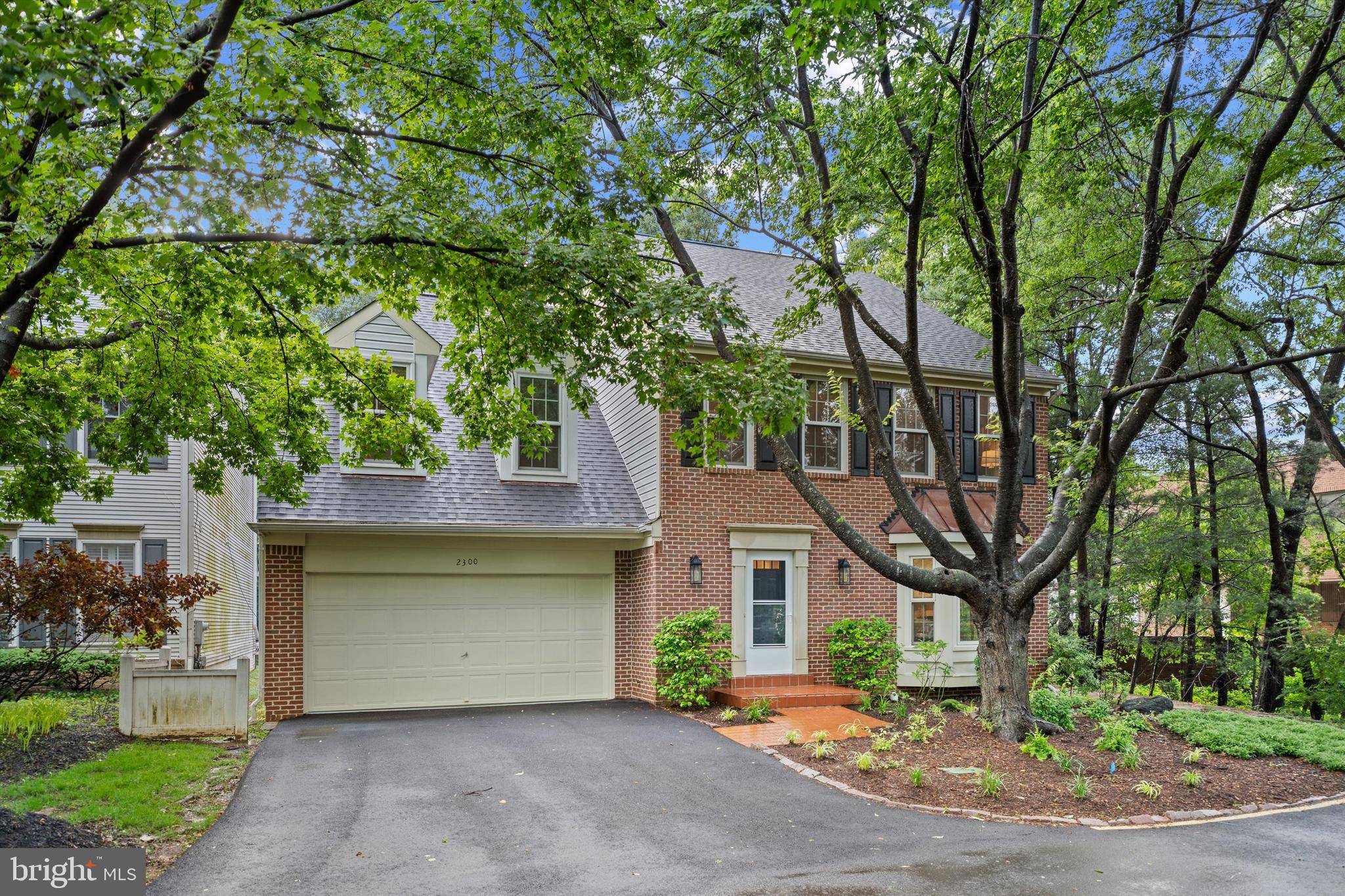 Dunn Loring, VA 22027,2300 YVONNES WAY